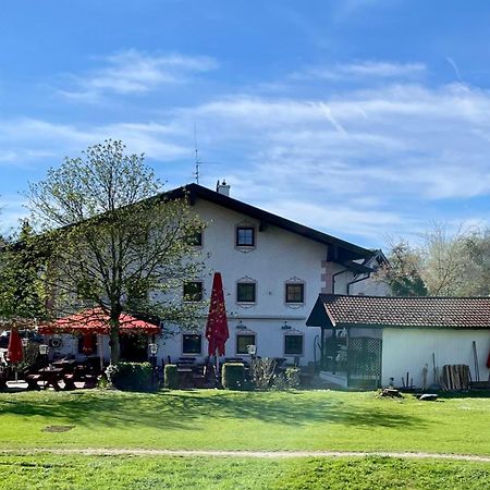 Gasthaus Zur Post يبريتيبرون أم تشيمسي المظهر الخارجي الصورة
